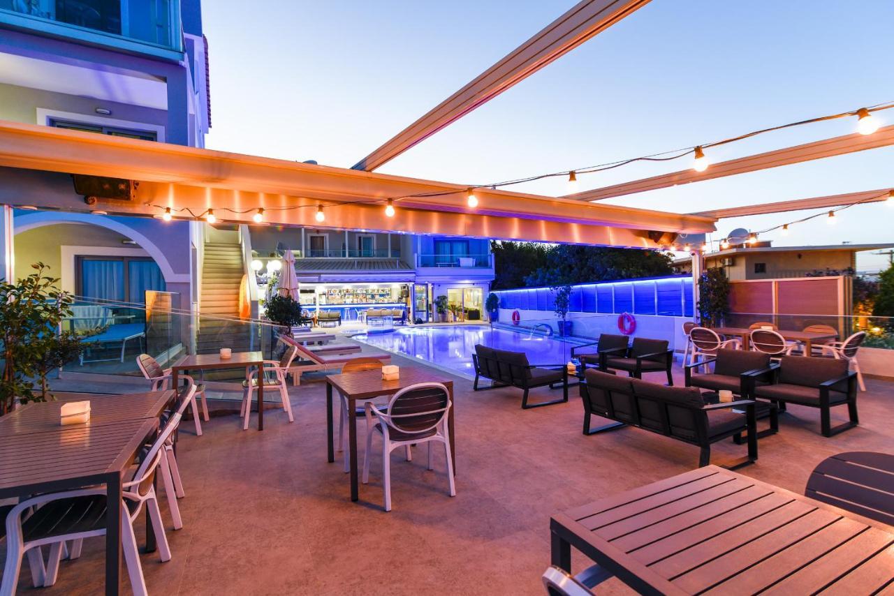 לגאנאס Denise Beach Hotel מראה חיצוני תמונה