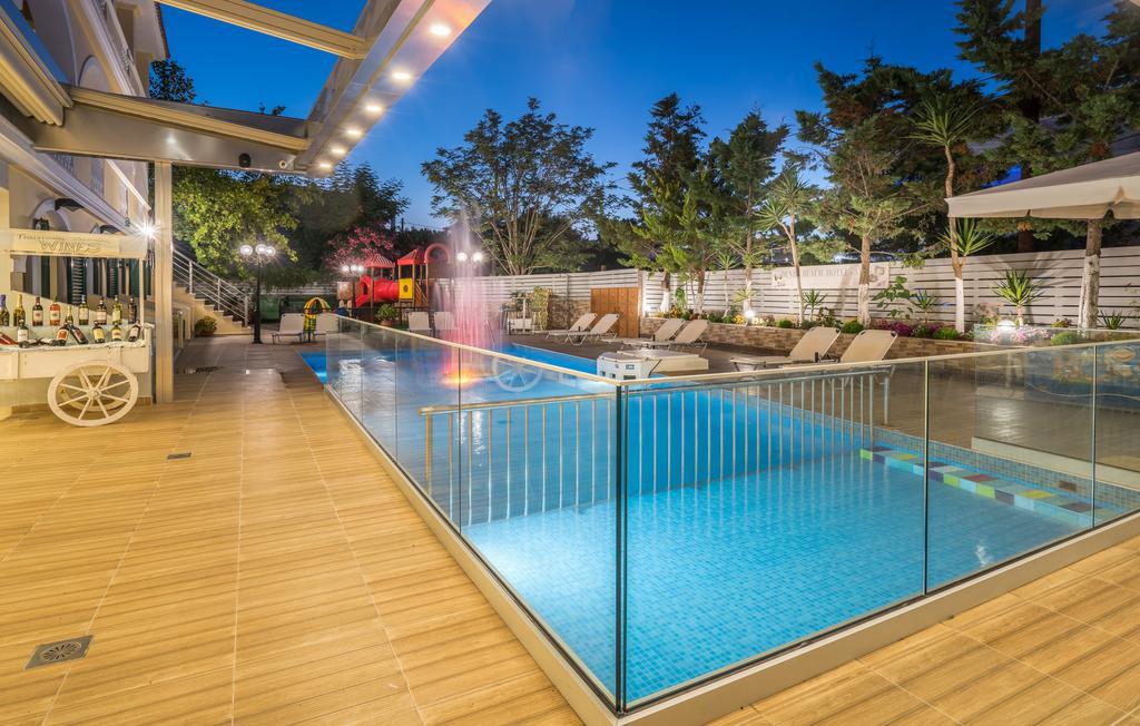 לגאנאס Denise Beach Hotel מראה חיצוני תמונה